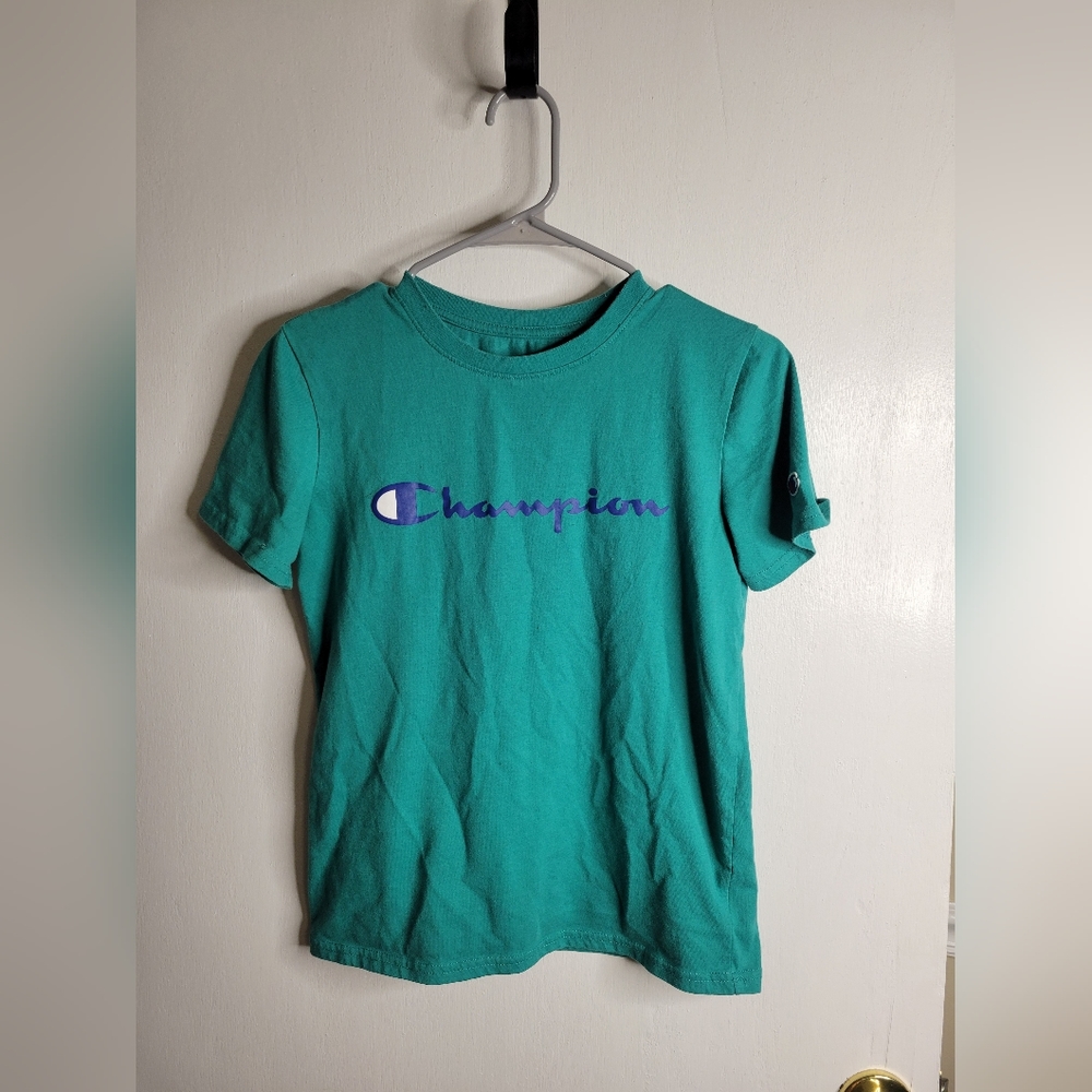 Champion t-shirt size youth large